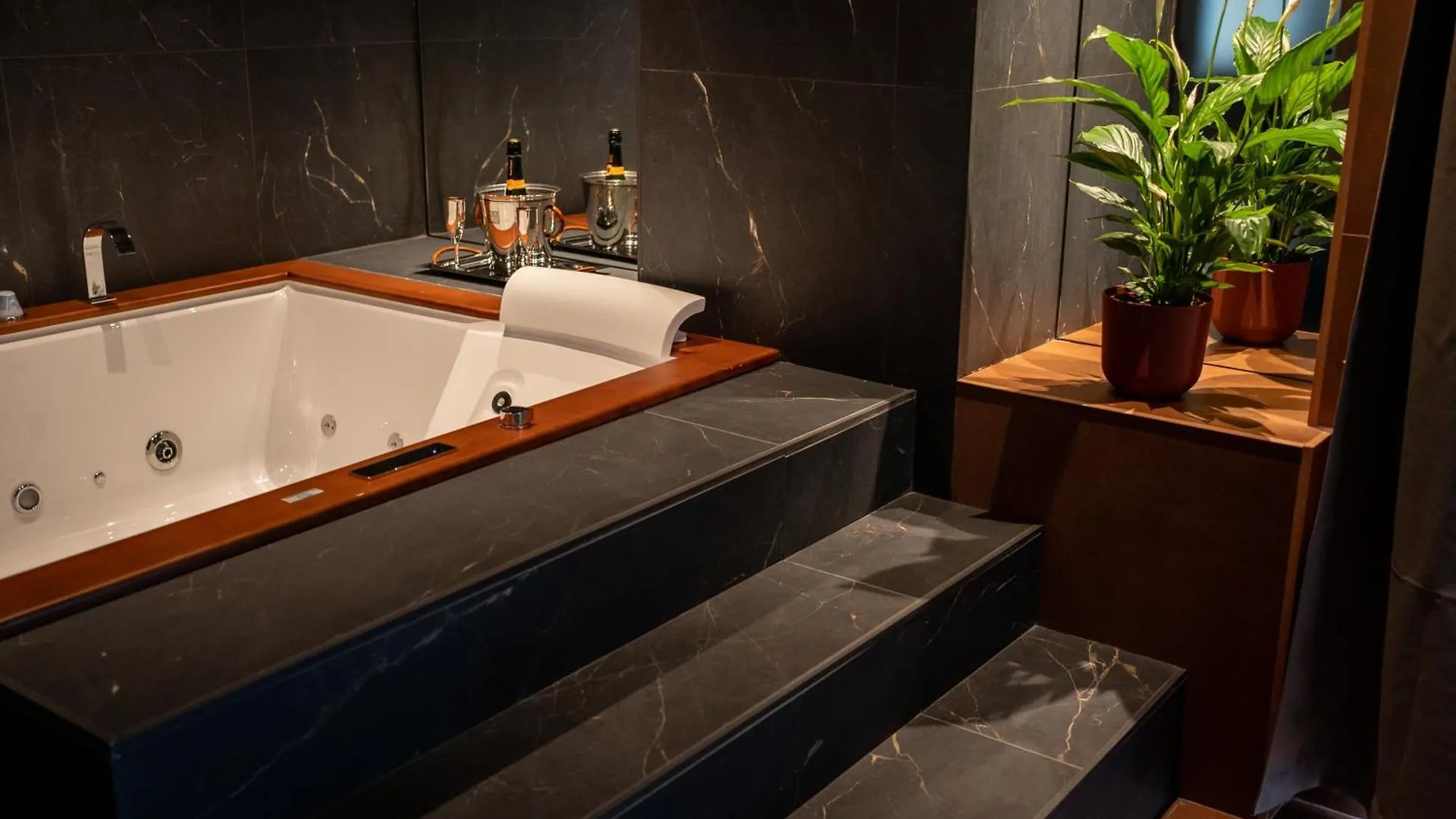 Ponte 7 Boutique Hotell Palermo